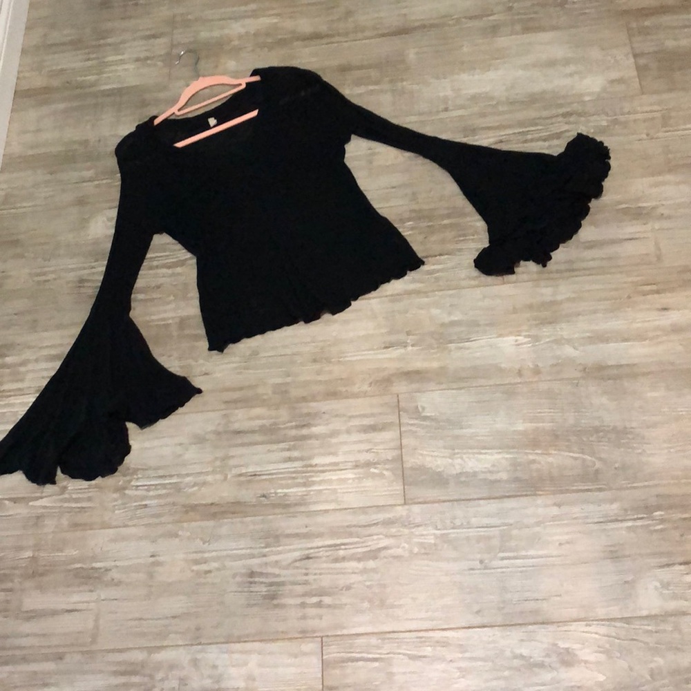 Intimately Sheer Sweater Ruffled Sleeves (/L)Blk